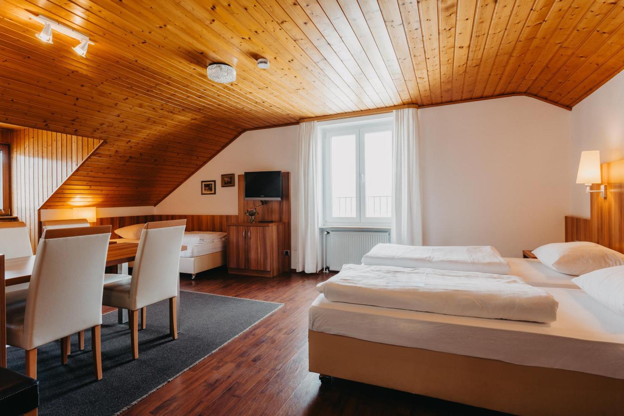 Hirschenwirt Hotell Eichstätt Eksteriør bilde