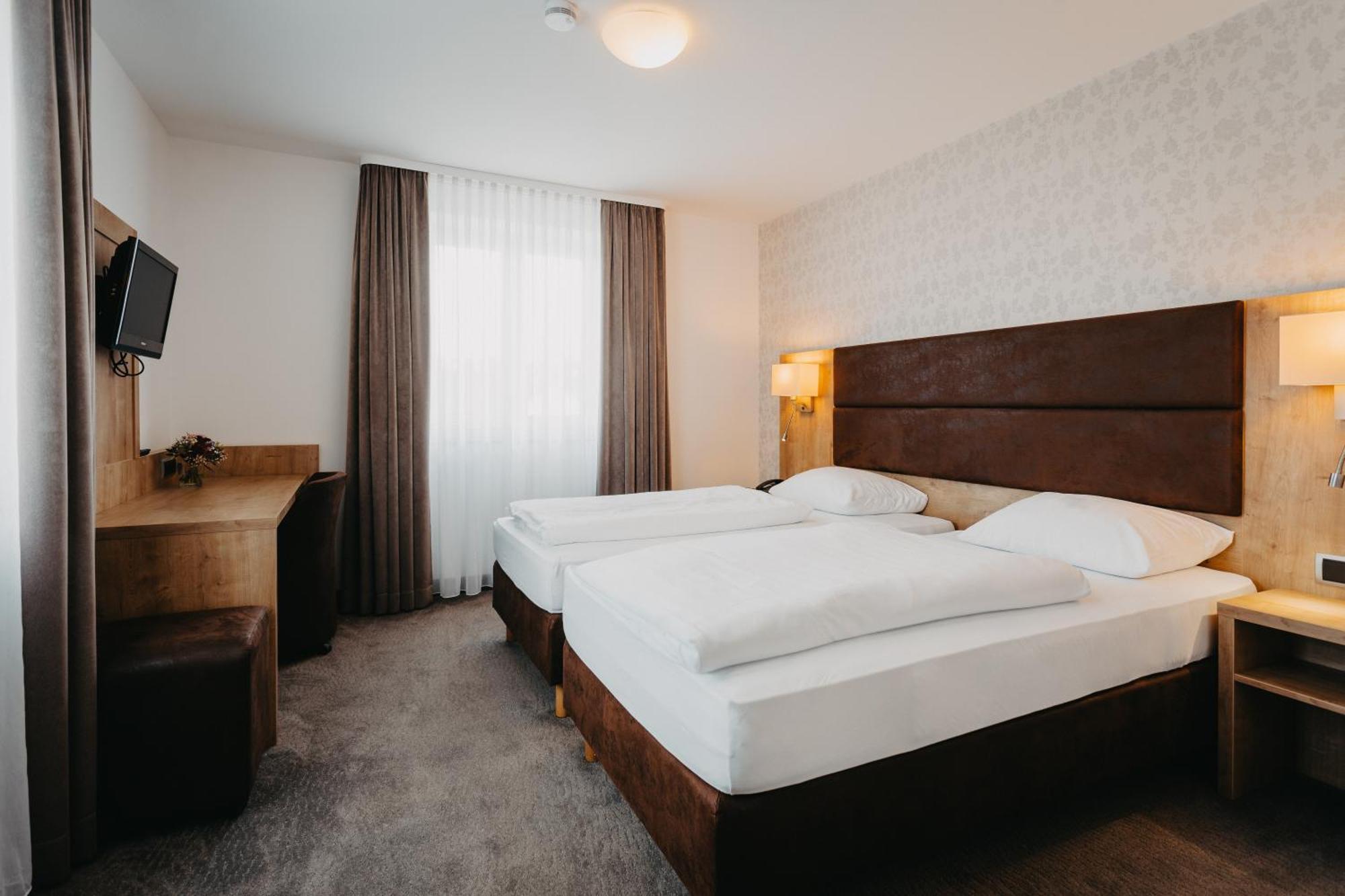 Hirschenwirt Hotell Eichstätt Eksteriør bilde